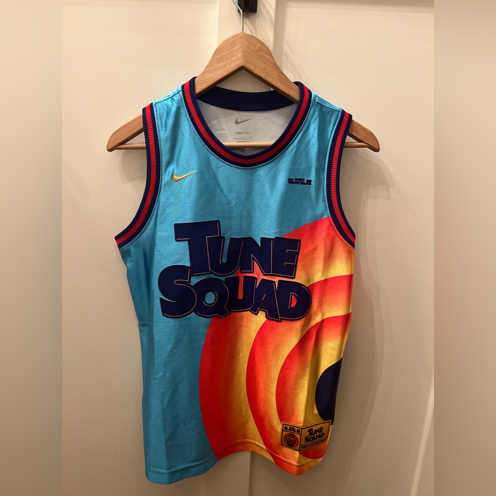 EUC Nike LeBron x Space Jam Tune Squad jersey #6 Dri-Fit